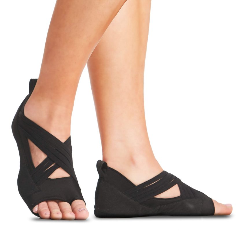 Gaiam Yoga Socks - Grippy Studio Wraps, Non Slip